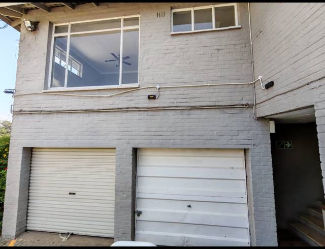 1 BEDROOM FLAT SOLD IN THREE RIVERS PROPER
